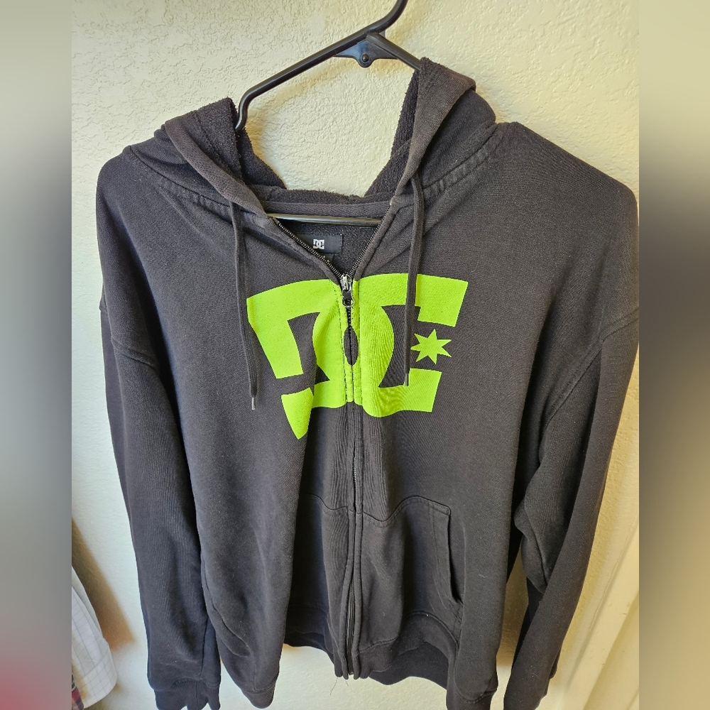 DC Charcoal Jacket with Bright Green Emblem Mens Size L Zip Up Hoodie